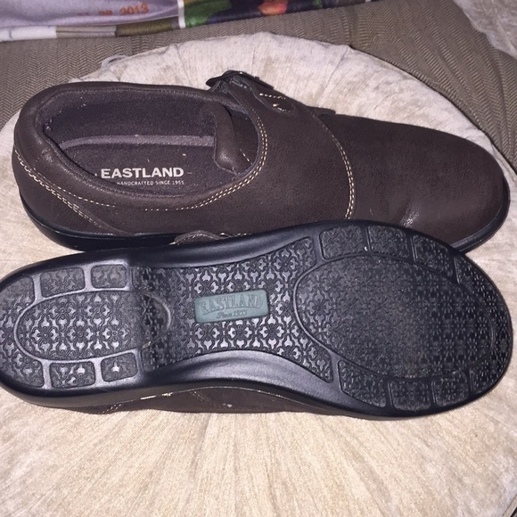 Eastland women shoes size 8.5 W - Picture 5 of 5